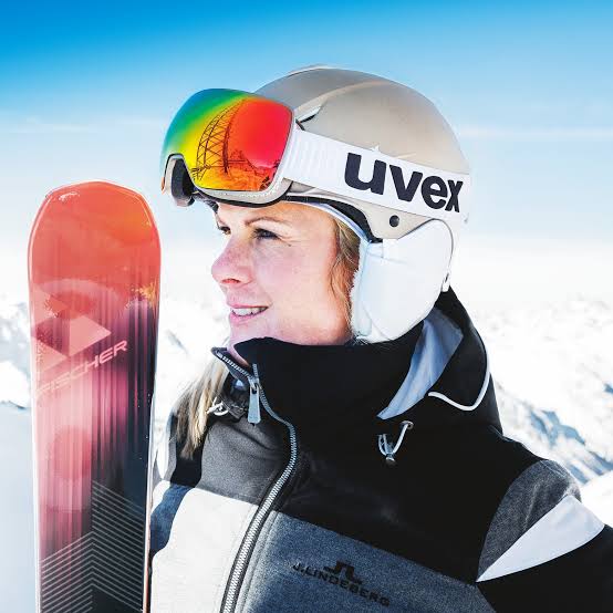 Ski helmets