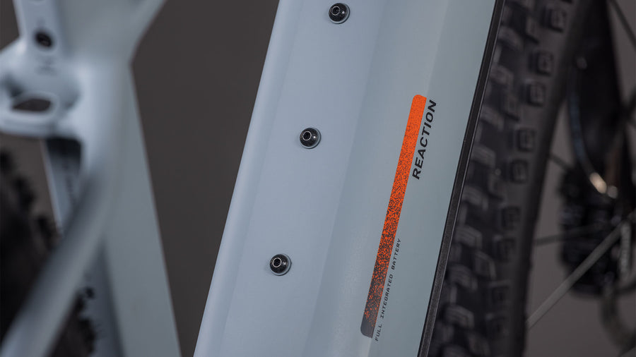 Cube Reaction Hybrid Race 800 vulcan n orange