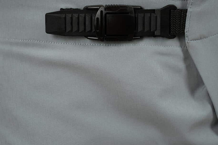 CUBE VERTEX Lightweight Baggy Shorts grey
