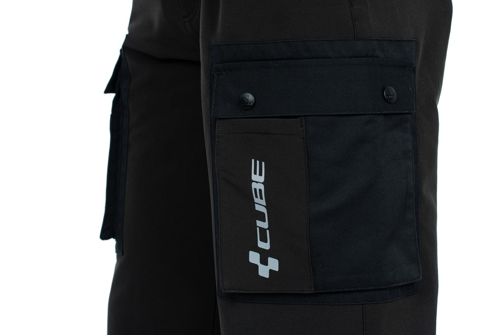 CUBE WORK Shorts Crew black