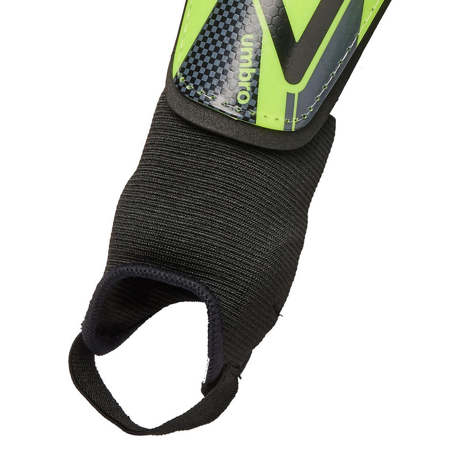 Futbola kāju sargi Umbro Ceramica