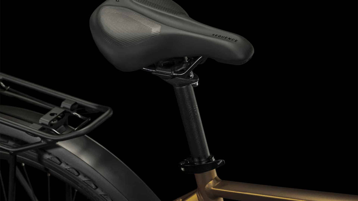 646210 D 04