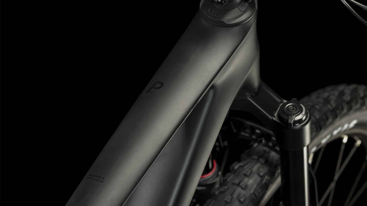 Cube Stereo ONE44 C62 Pro carbon n black
