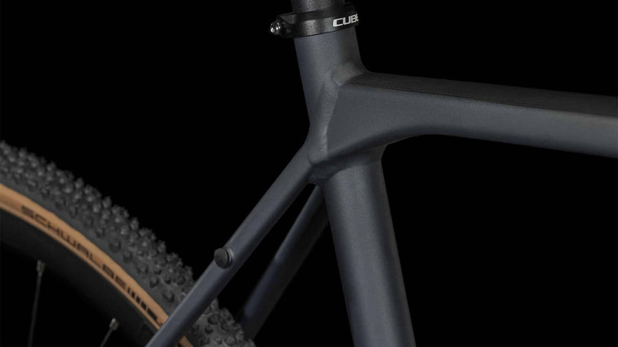 Cube Cross Race Pro gravel/cyclocross velosipēds grey´n´red