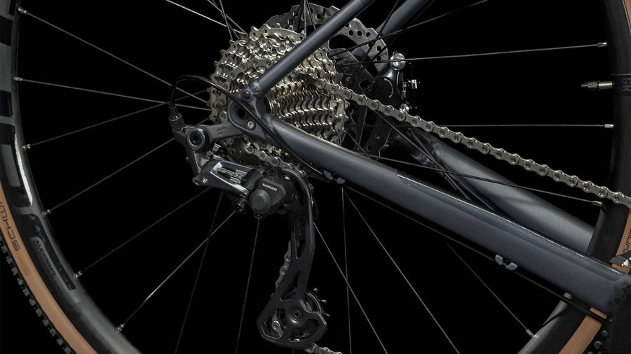 Cube Cross Race Pro gravel/cyclocross velosipēds grey´n´red