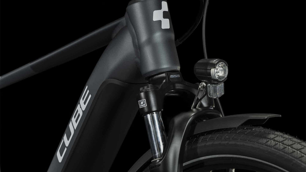 Cube Touring Hybrid ONE 625 grey´n´white