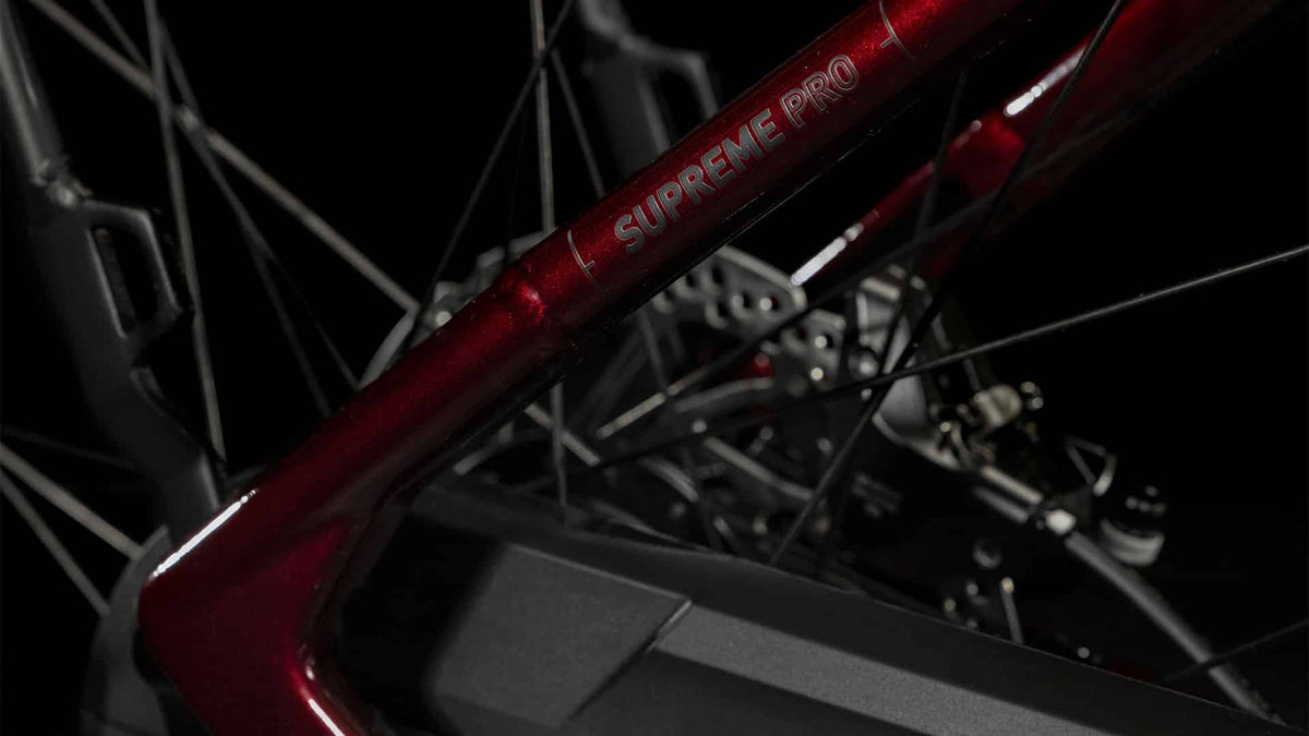 Cube Supreme Hybrid Pro 500 red´n´black