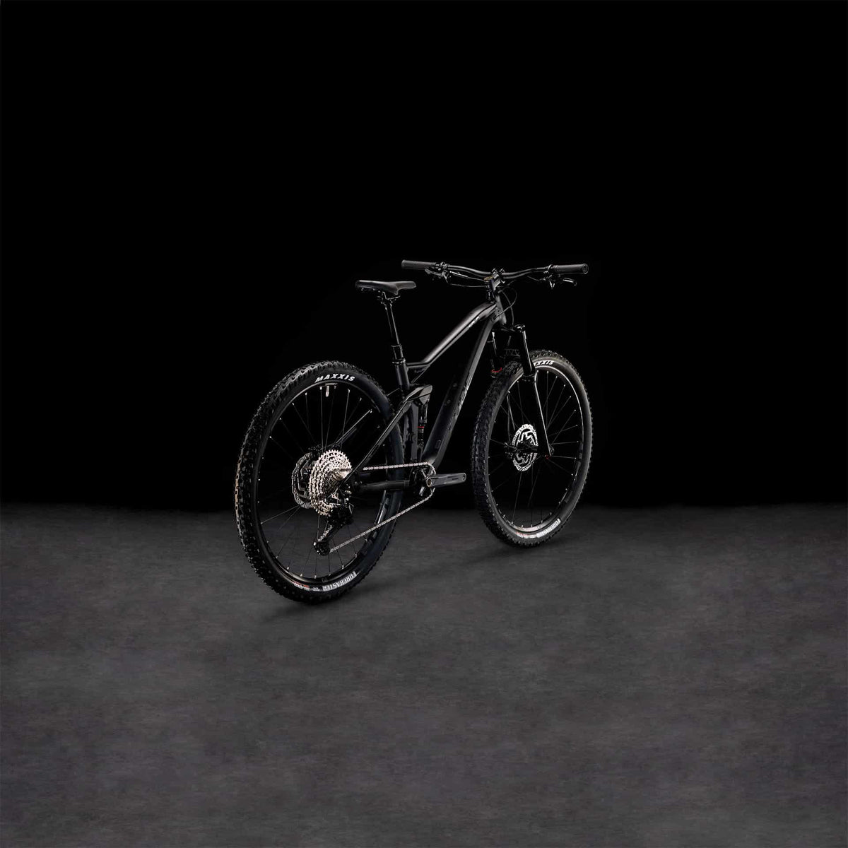Cube Stereo ONE22 Race black anodized