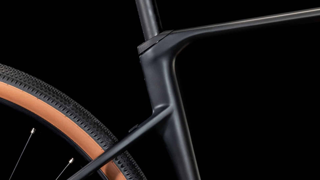 Cube Nuroad C62 ONE carbon n glossy