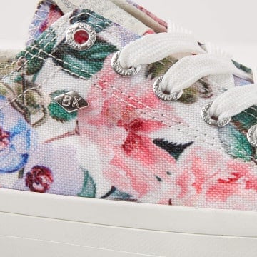 MASTER LO , LILAC FLOWER/WHITE