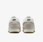 brīvā laika apavi wmns nike md runner 2 se ni ir1378 100 3