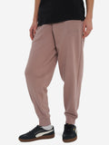 brīvā laika bikses ess script comfort sweatpants tr cl sand pu 691763 88