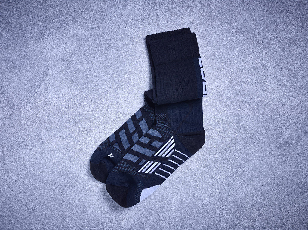 CUBE Socks Mountain Be Warm black´n´grey´n´white