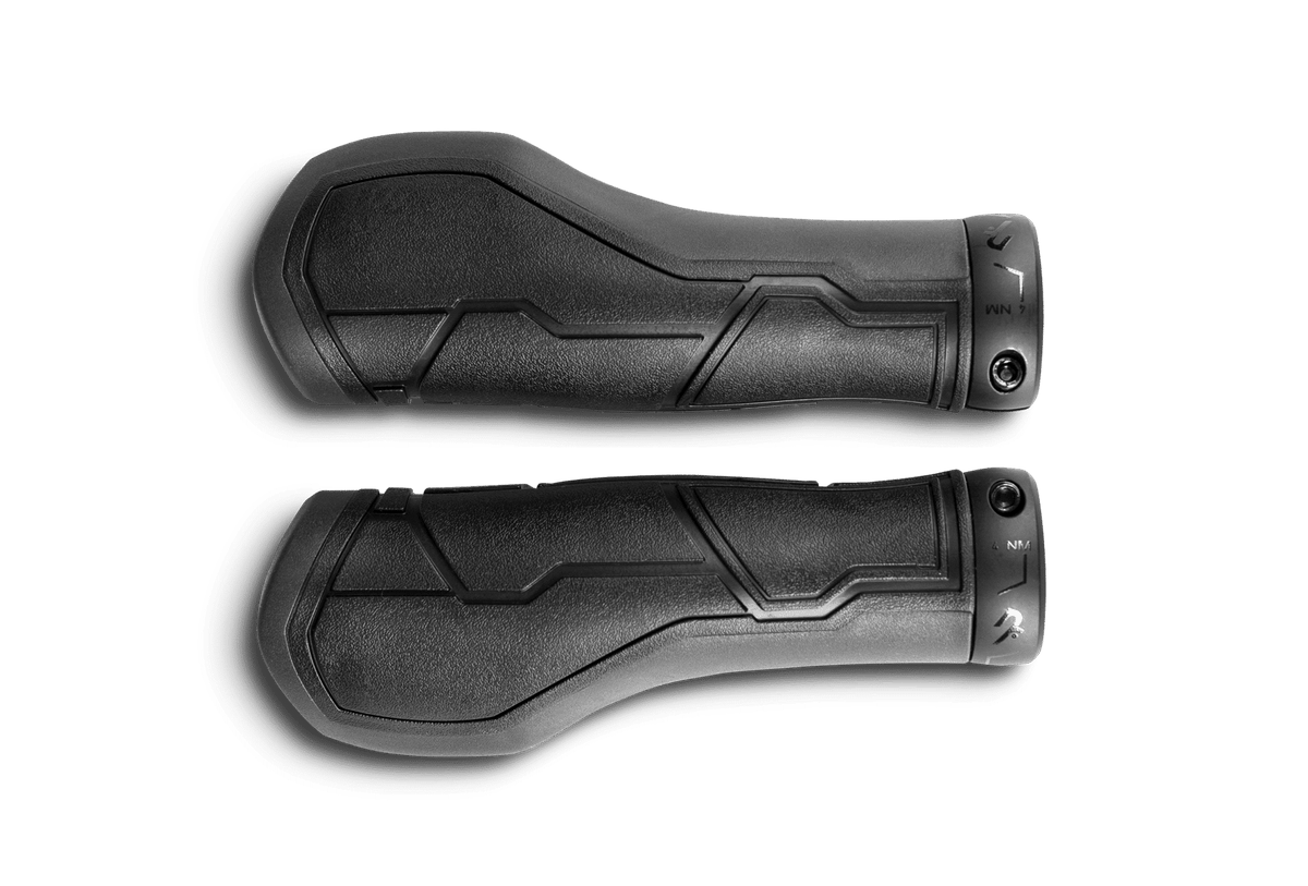C 13111 Natural Fit Grips All Terrain Black´n´grey