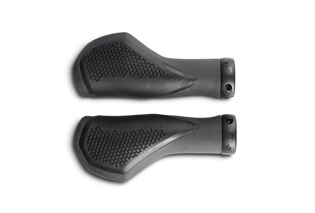 C 13112 Natural Fit Grips Comfort Black´n´grey