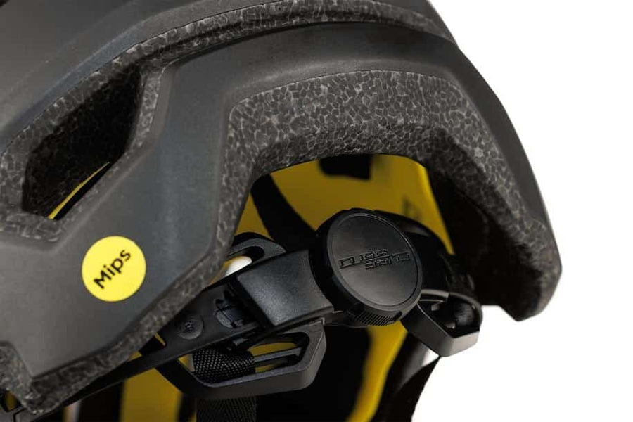 CUBE Helmet STRAY black
