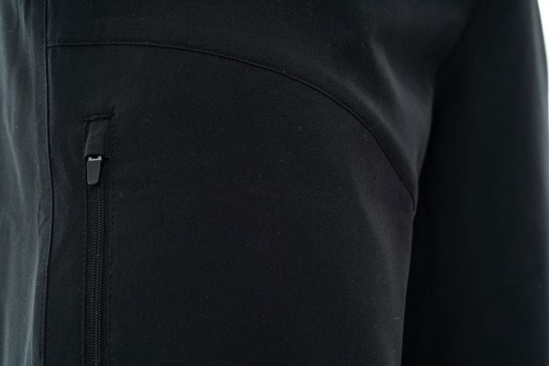 CUBE ATX Baggy Shorts black