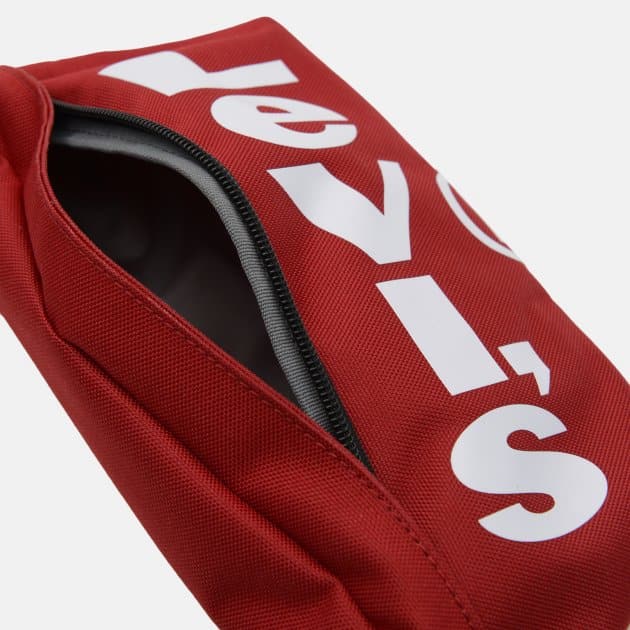 Levi's Wordmark Banana Sling, brilliant red