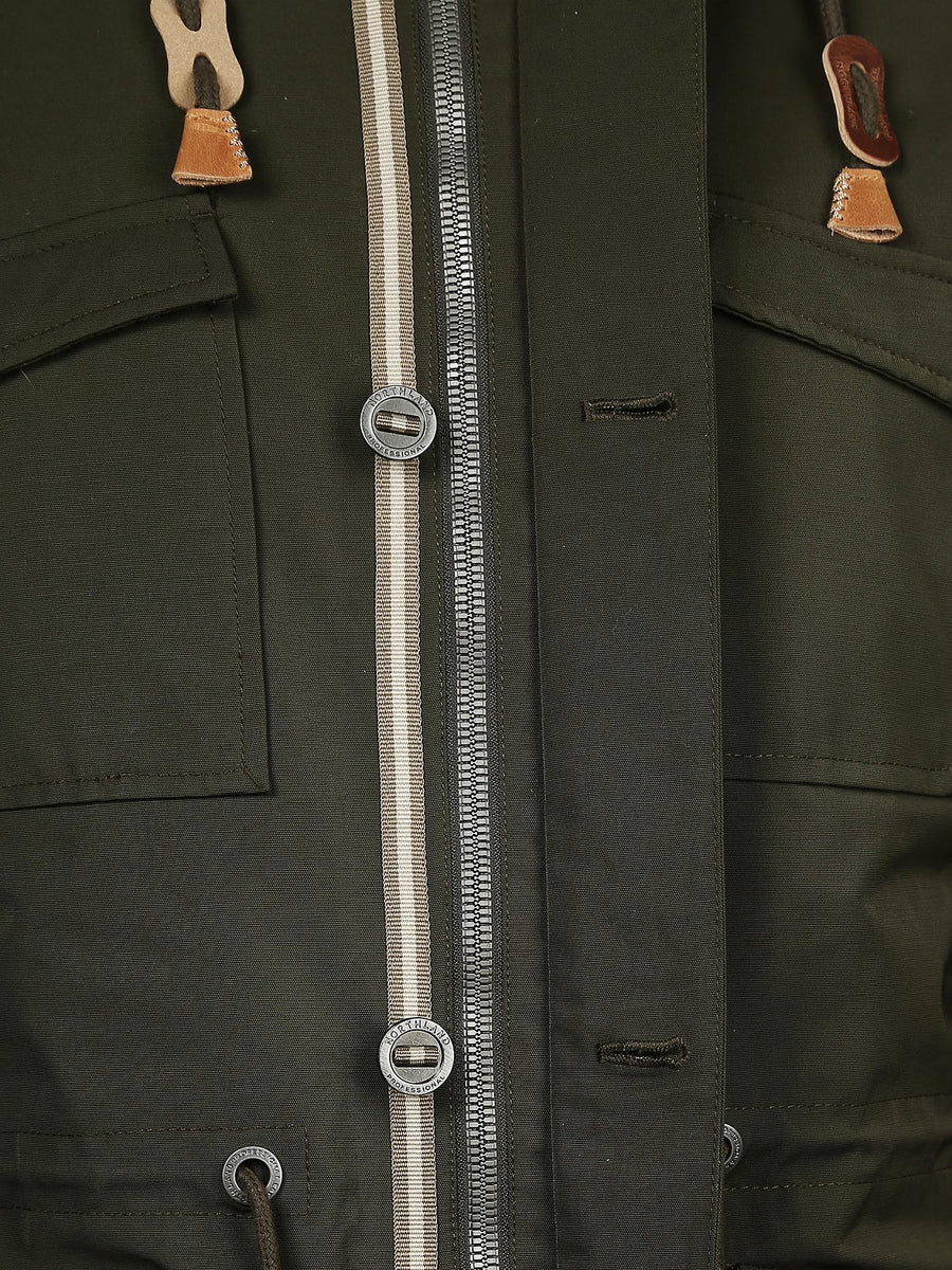 Loro Parka, forest