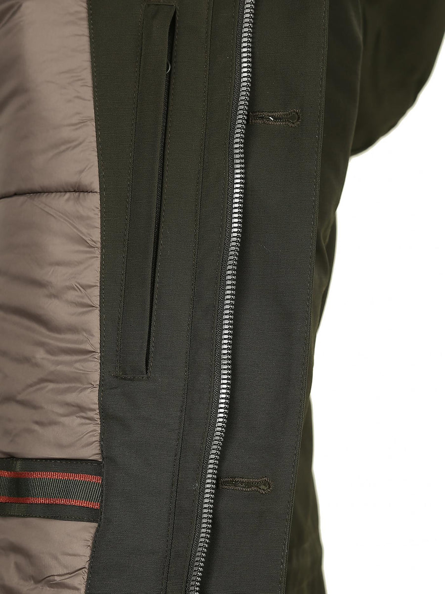 Loro Parka, forest