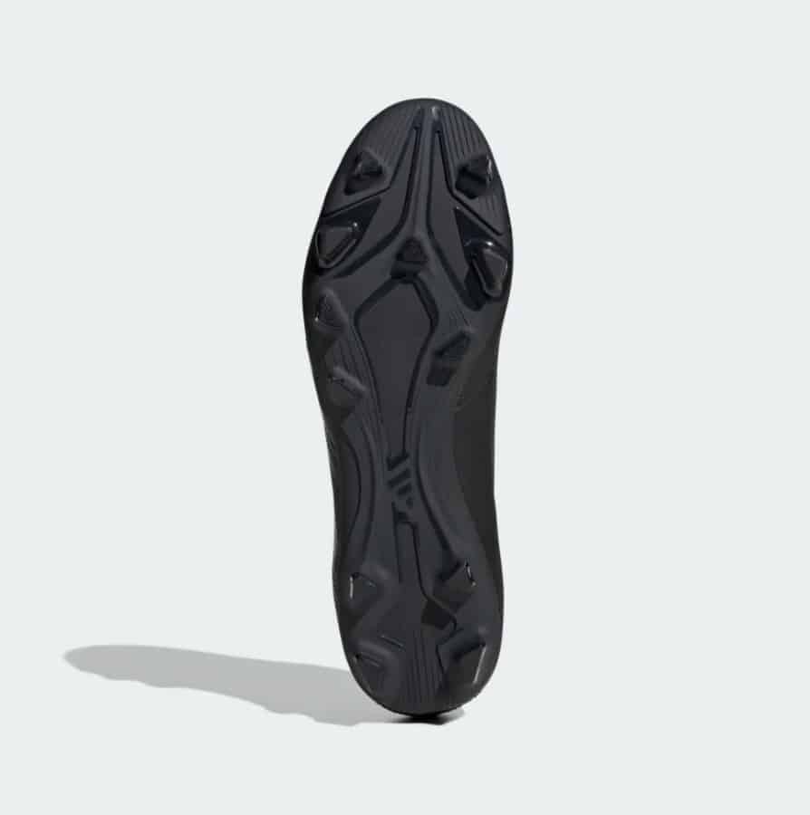 Adidas PREDATOR CLUB FxG   CBLACK/CARBON/CBLACK