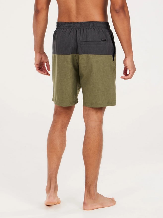 Protest PRTHELI beachshort, True Black