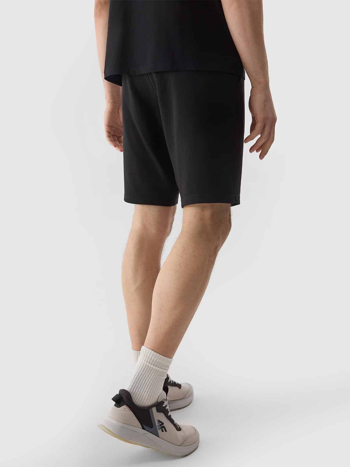 4F SHORTS CAS, DEEP BLACK/284