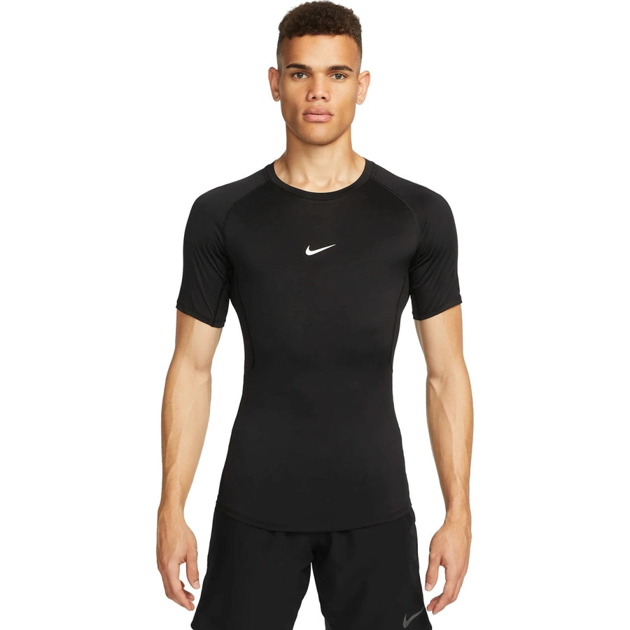 sporta krekls m np df tight top ss ni fb7932 010