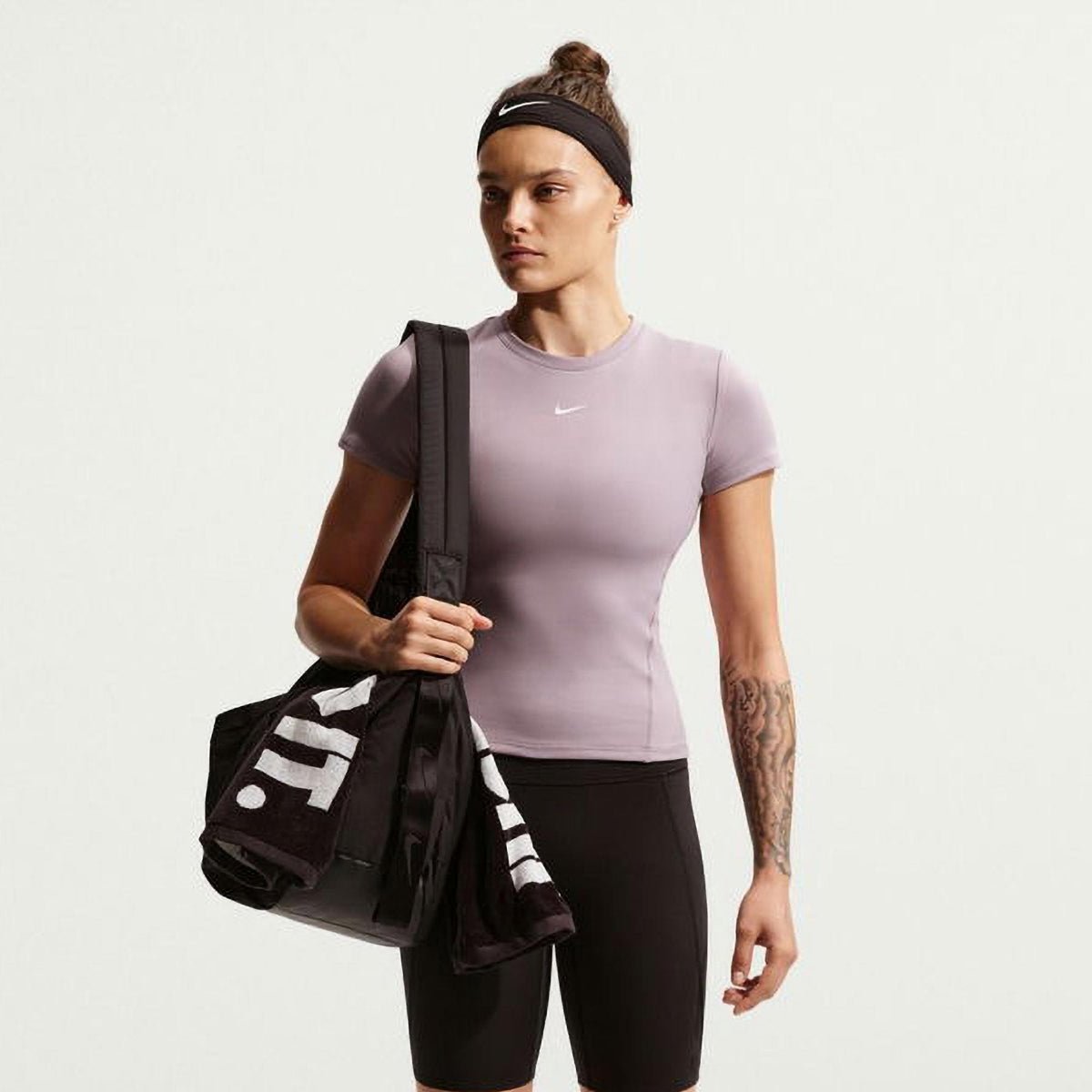 sporta krekls w nk one fttd ss top ni im9638 226