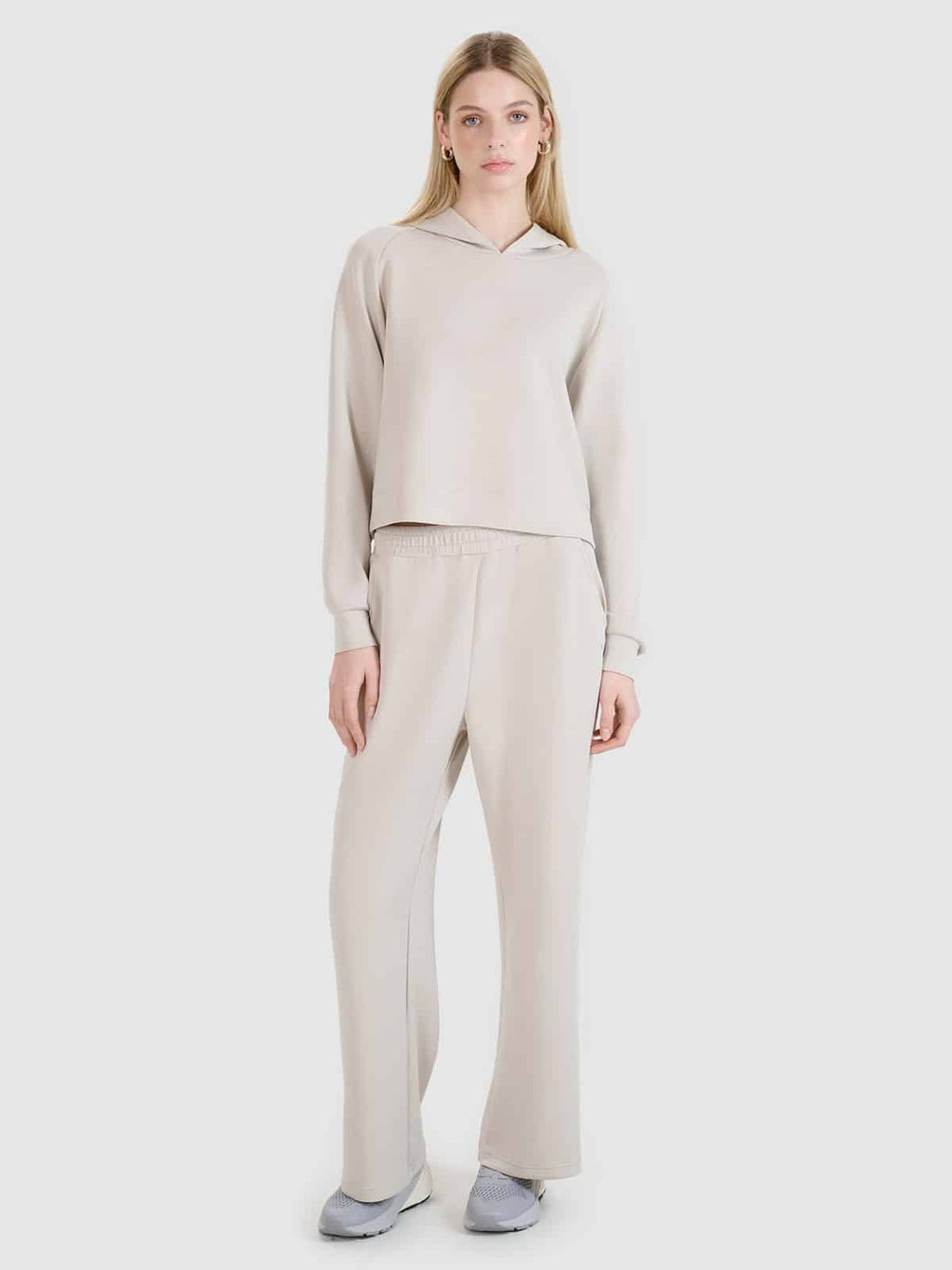 4F TROUSERS, BEIGE/1011