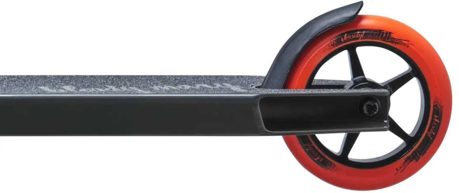 Versatyl Versatyl Bloody Mary V2 Pro Scooter Orange/Black