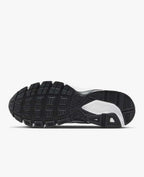 WMNS NIKE INITIATOR