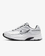 WMNS NIKE INITIATOR