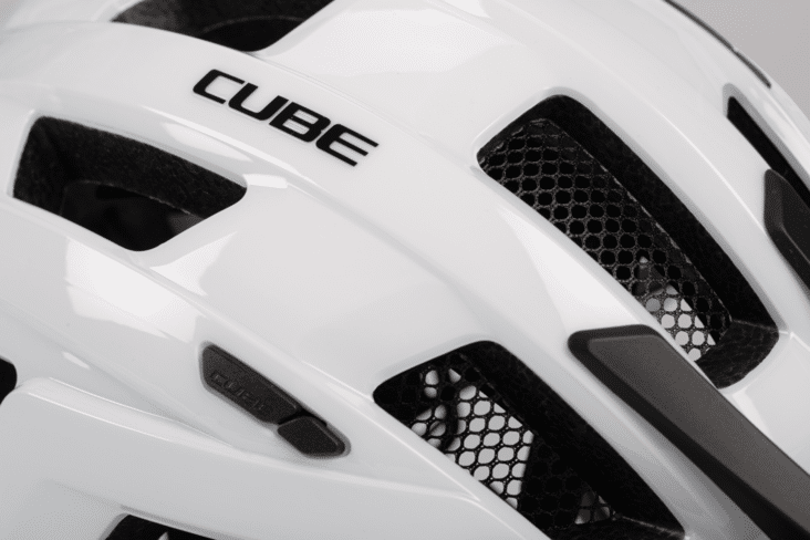 CUBE Helmet STEEP glossy white