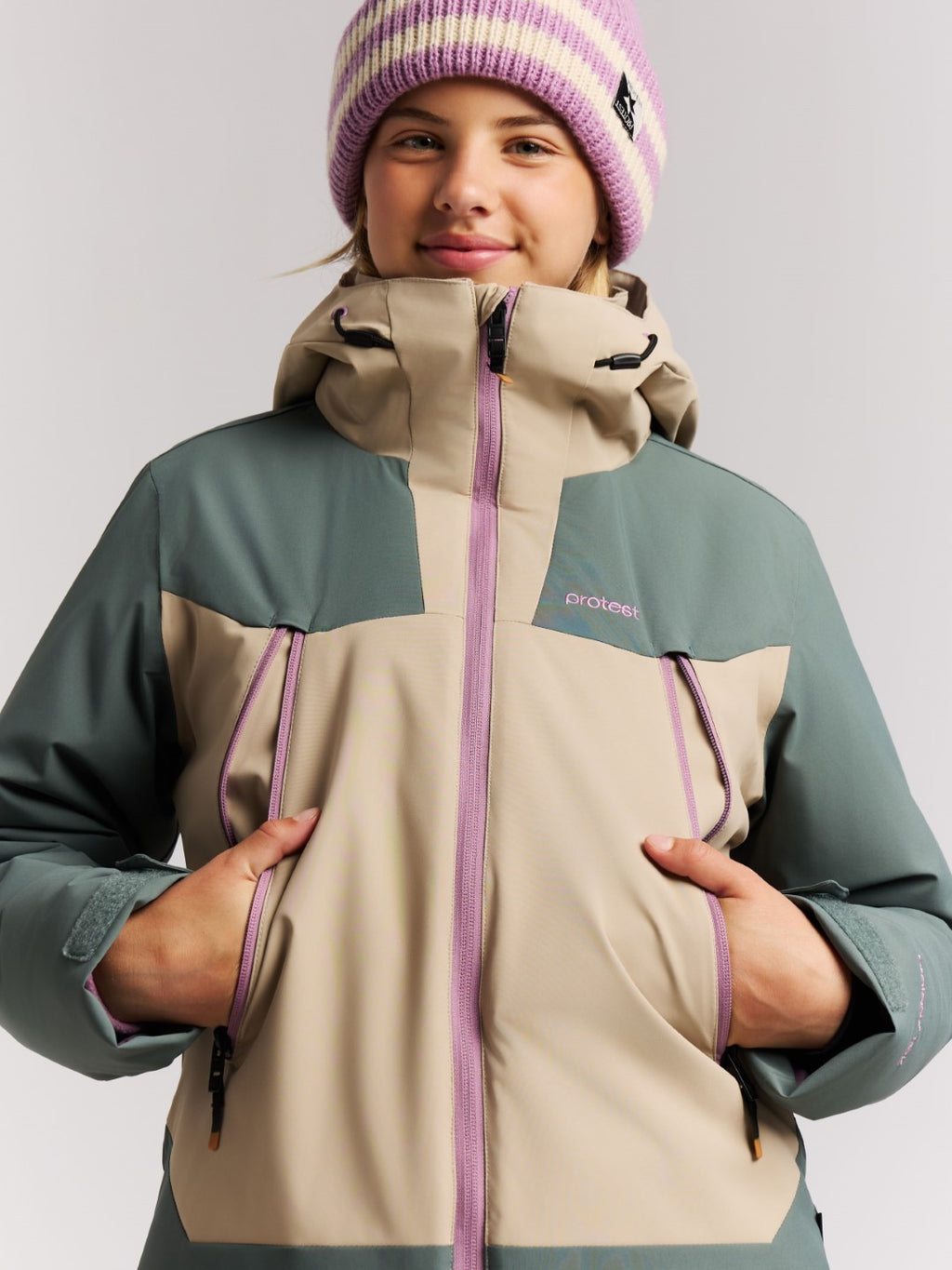 Jakas PRTLaurine JR snowjacket 3