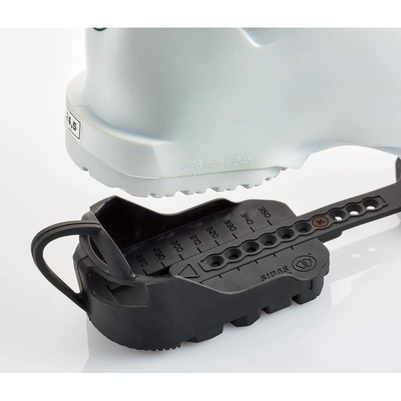 Ski Boot Traction (5)