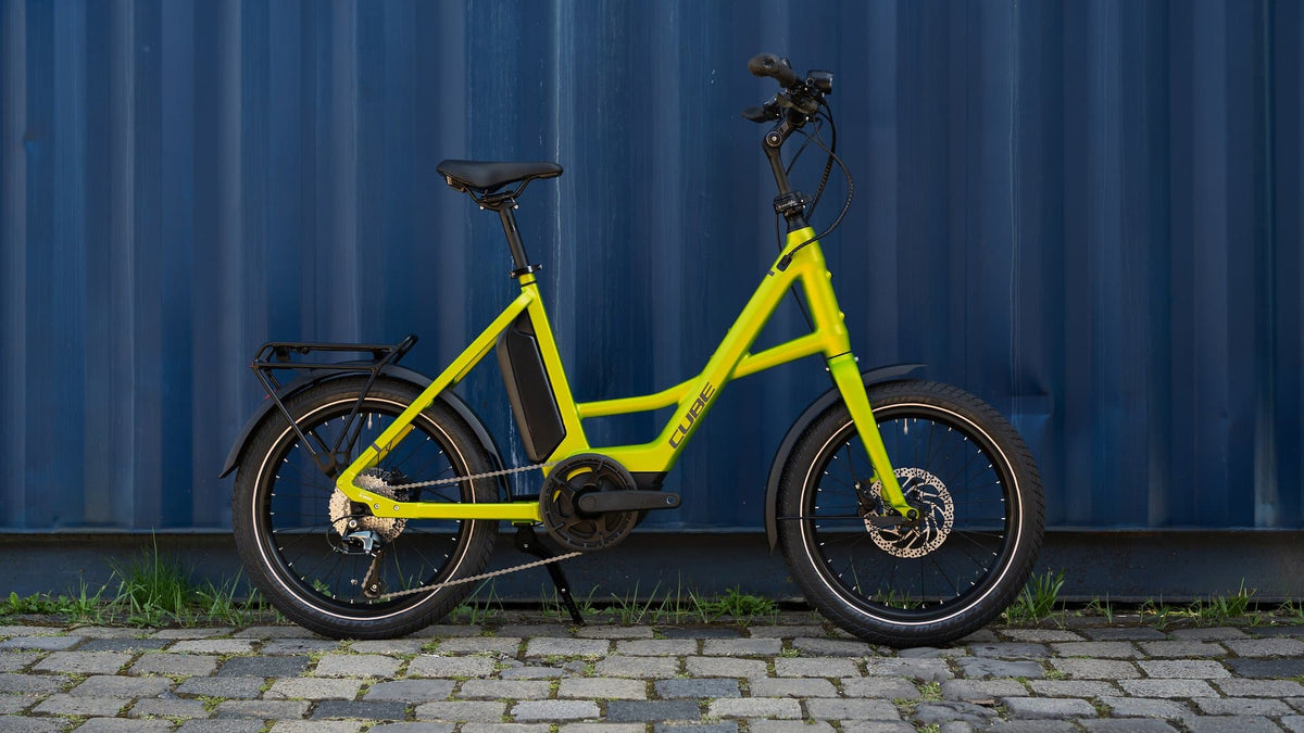 Cube Compact Hybrid 500 lizard´n´reflex