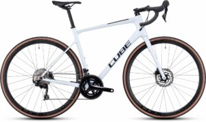 677200 Cube Attain Gtc Race Flashwhite´n´black
