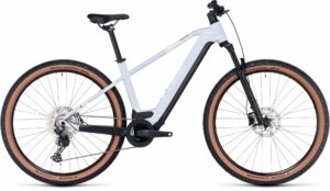 C 634113 Cube Reaction Hybrid Pro 750 Flashwhite´n´black