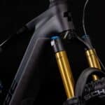 Cube Stereo Hybrid 140 HPC Actionteam 750 carbon´n´black