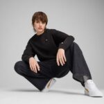 ess elevated comfort crew tr puma black pu 685017 01 1