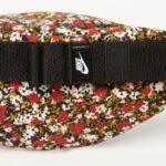nk heritage hip pack small aop ni cw9257 010 1