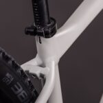 cube aim pro greige n titan