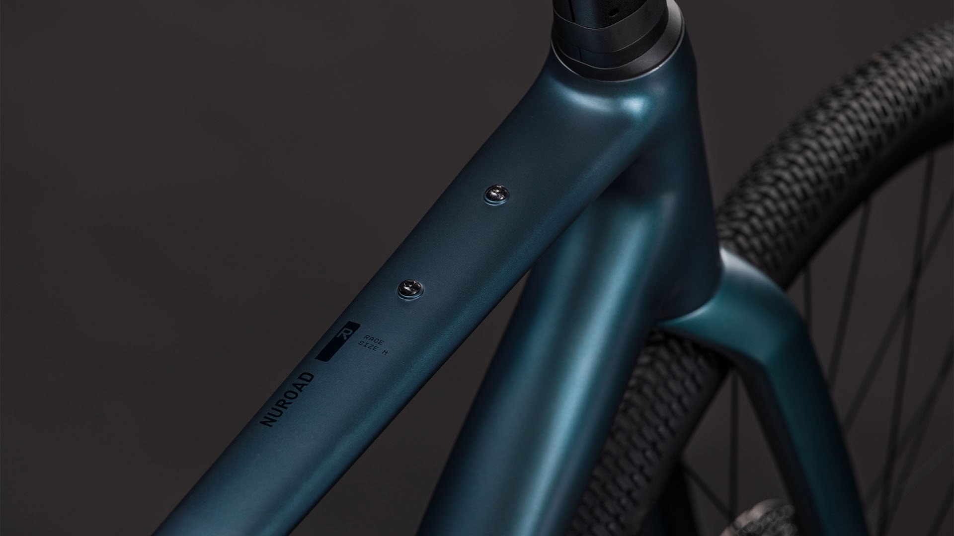 cube nuroad race royalgreen n black