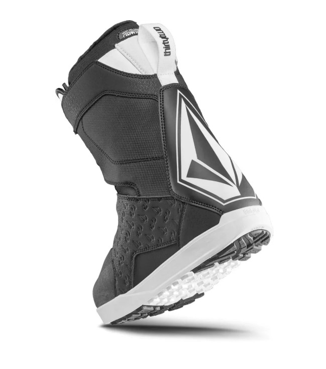 32 womens lashed double boa® x volcom snowboard boots